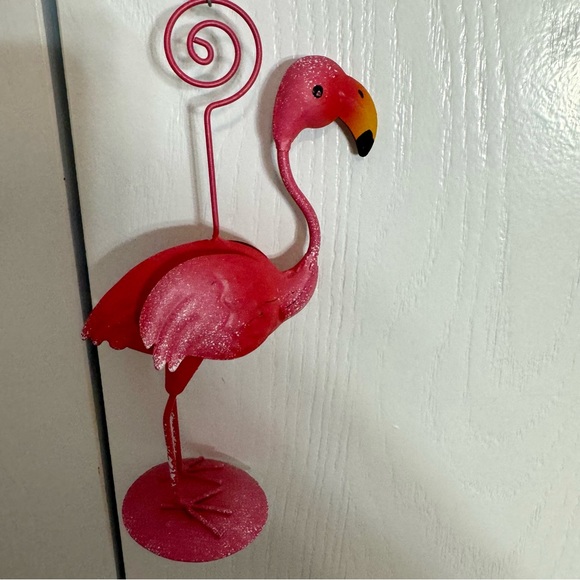 Handmade flamingo mobile. Metal pink flamingo hangs from metal and bead hanger - Picture 4 of 9